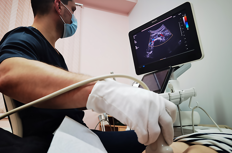 Триплексное сканирование брюшного отдела аорты, подвздошных и общих бедренных артерий 