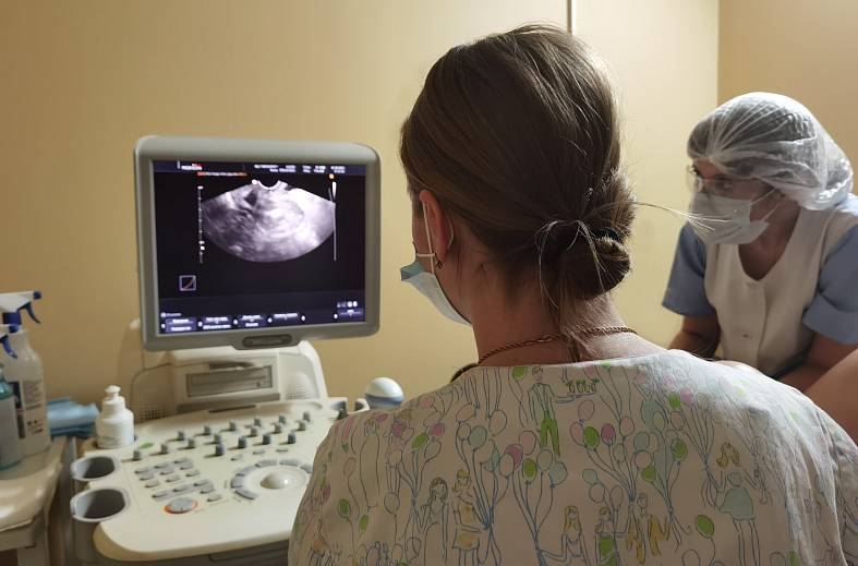 Консультация акушера-гинеколога перед прерыванием беременности (медикаментозное или аборт инструментальный).